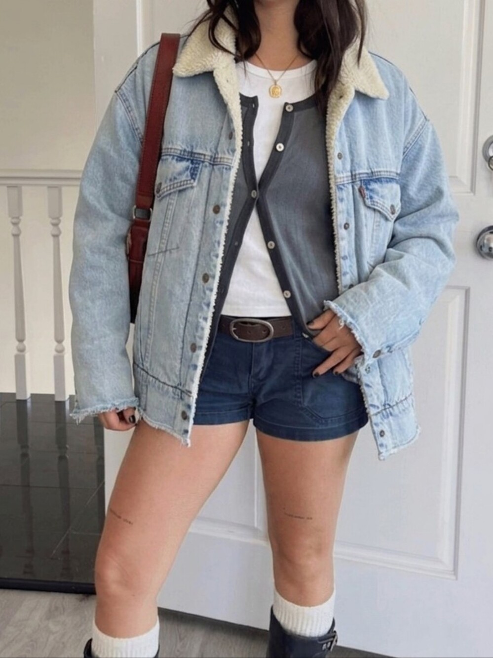Levi's Denim Sherpa Trucker Jacket W/ Removeable Faux Fur Collar
